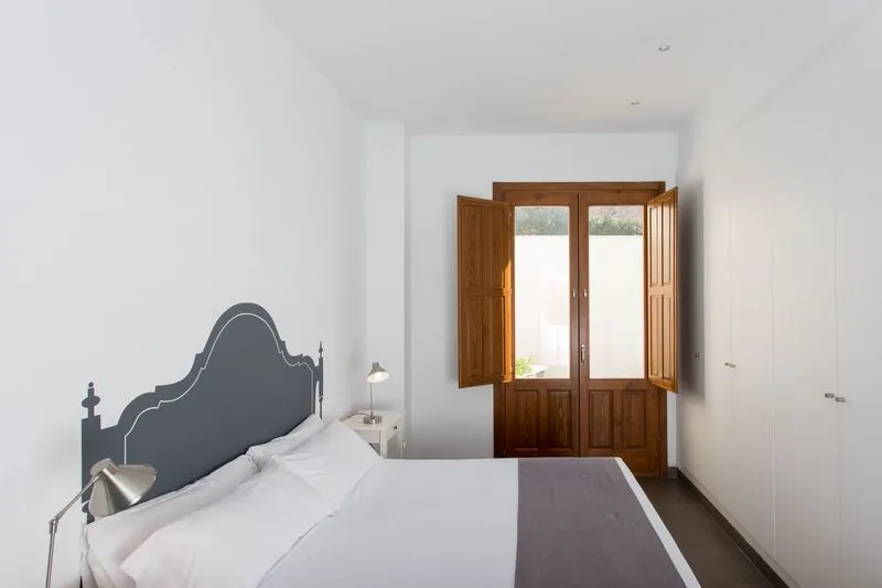 APARTMENT SUPERIOR CAPACITY 2 Room, Valencia Centre Torres de Quart, Valencia