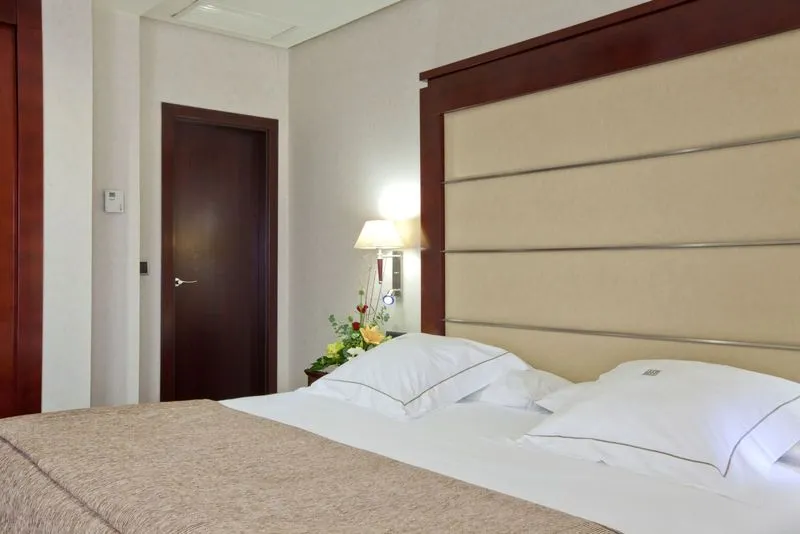 JUNIOR SUITE CAPACITY 2 Room, Valencia Center, Valencia