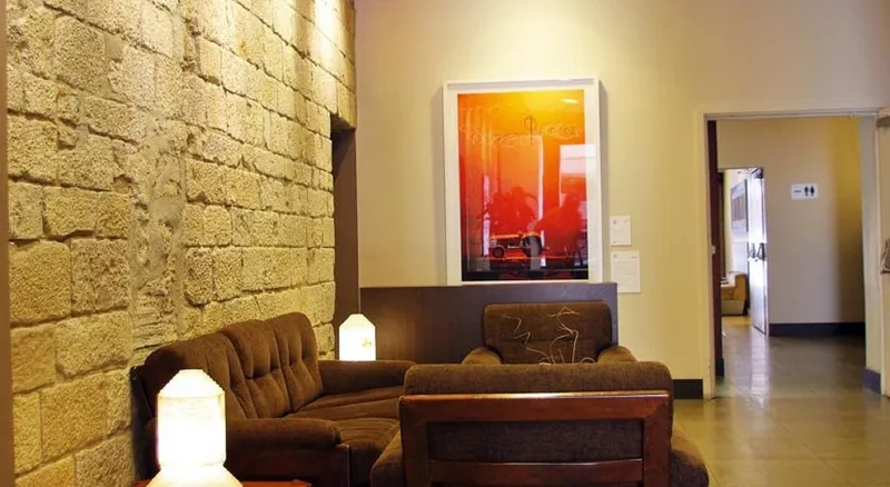 Lobby, Peninsular, Costa Brava