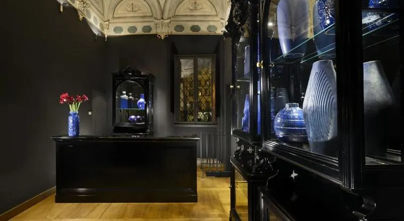 Lobby, Garibaldi Blu, Florence