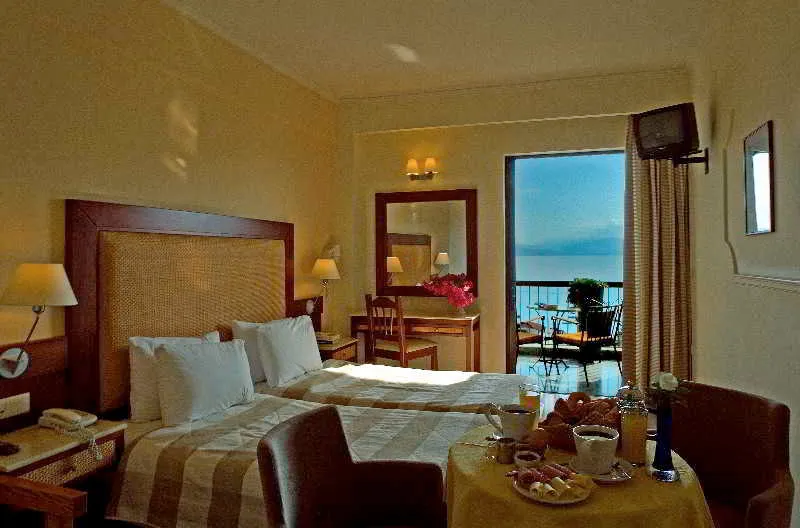 Room, John & George, Athens
