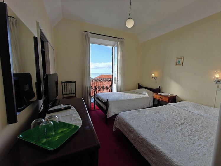Residencial Mirasol, Madeira