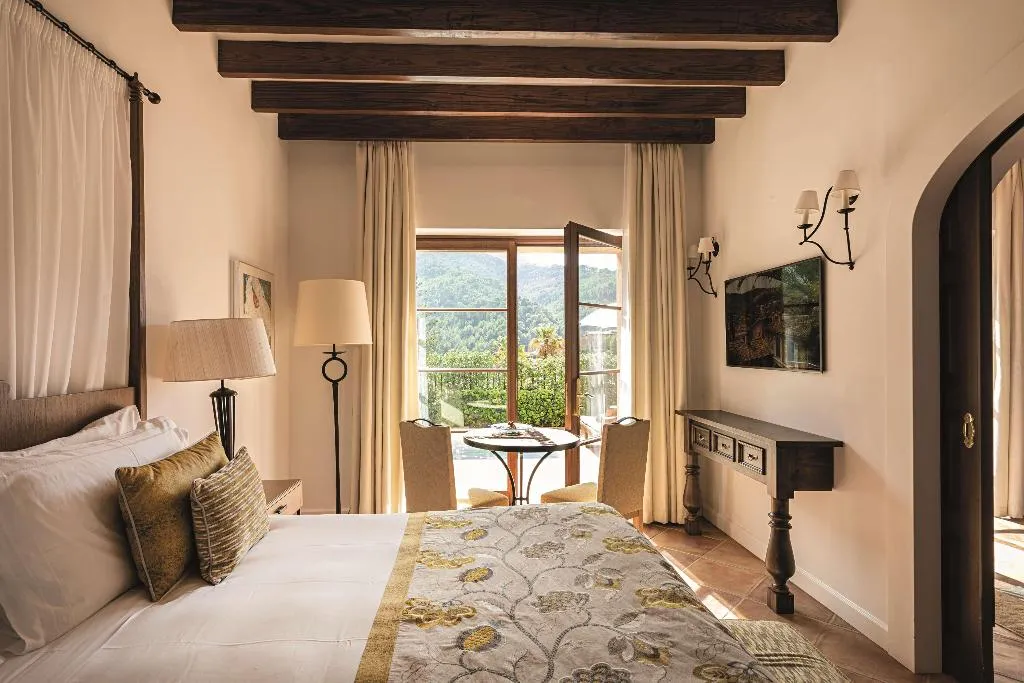 SUITE STANDARD Room, La Residencia, A Belmond Hotel, Mallorca, Majorca