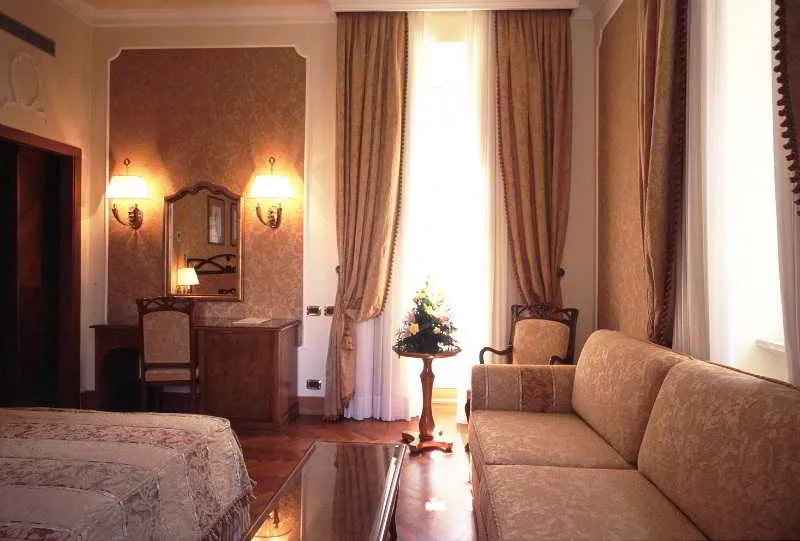Room, Villa Morgagni, Rome