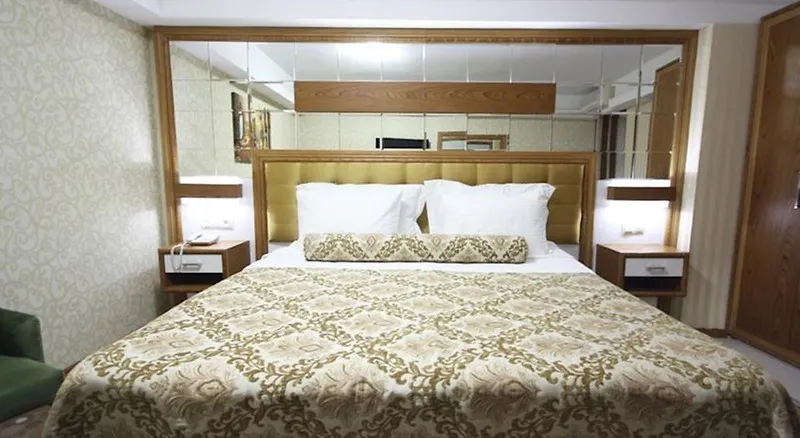 SINGLE STANDARD Room, Grand Corner Boutique Hotel, Izmir