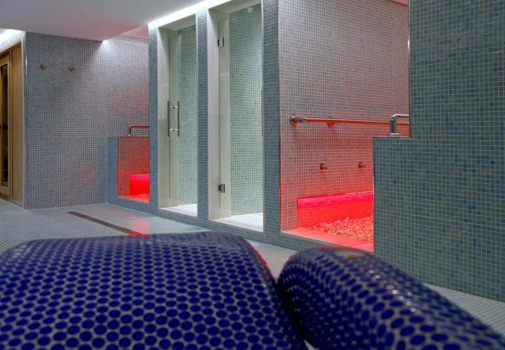 Sports and Entertainment, Axor Barajas, Madrid