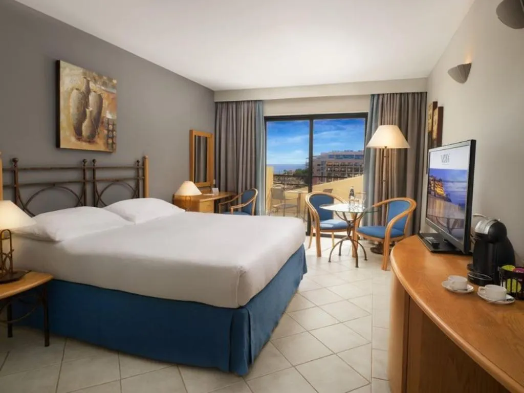 Room, Verdi St Georges Bay Marina, Malta