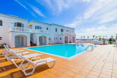 Vago Ibiza, Ibiza