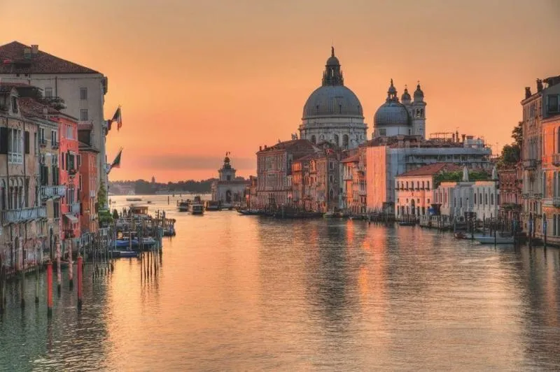General view, Hotel Casa Peron, Venice
