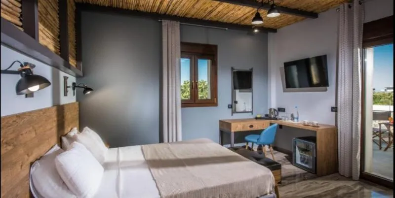 Double or Twin WITH JACUZZI Room, Balsamico Traditional Suites, Crete