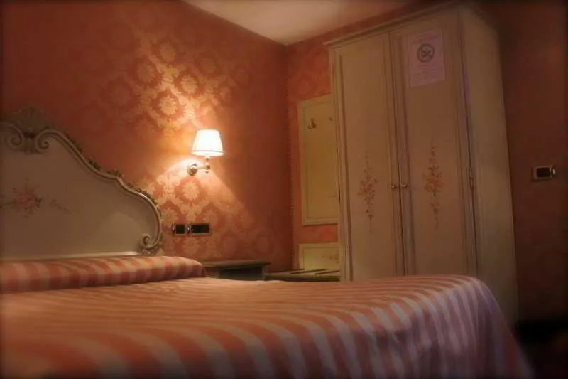 DOUBLE STANDARD Room, Lux, Venice