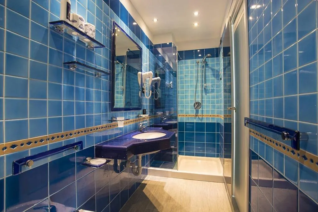 Double or Twin SUPERIOR Room, Terme Saint Raphael Hotel, Naples