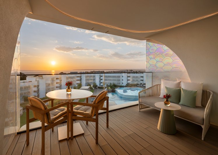 W Algarve, Algarve