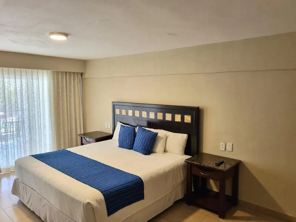 FAMILY ROOM CAPACITY 6 Room, Ocean Spa Hotel All Inclusive, Cancun Area