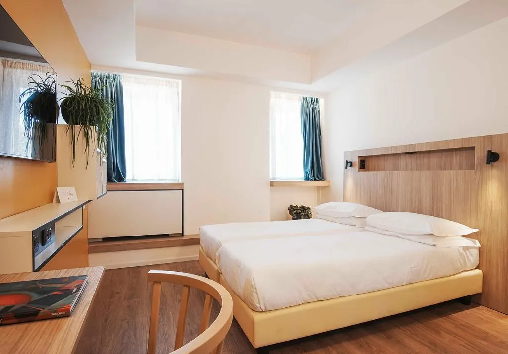 DOUBLE SINGLE USE SUPERIOR Room, Aparthotel Colombo, Rome