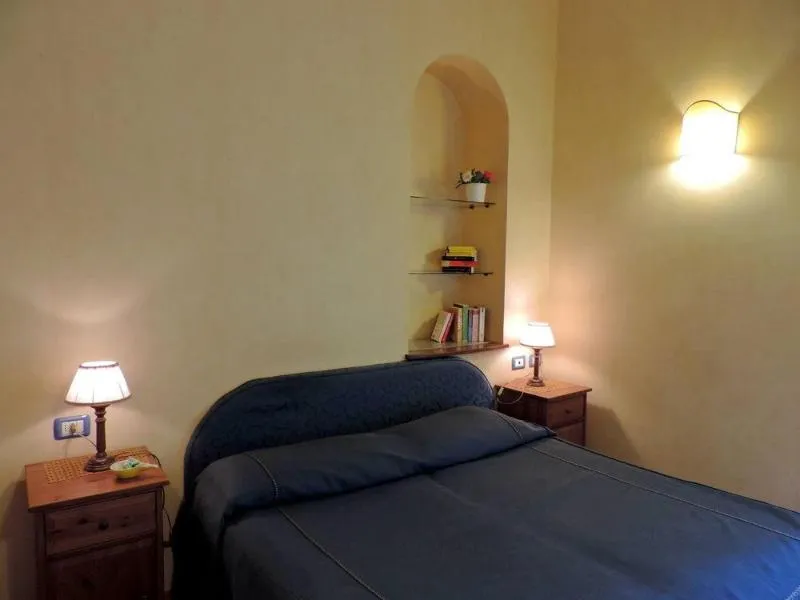 General view, Bonapace B&B Porta Nolana, Naples