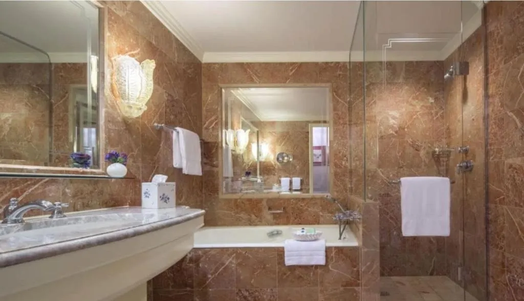 DOUBLE KING SIZE BED Room, Regent Berlin, Berlin