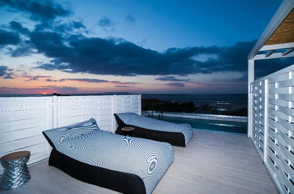 SUITE WITH PRIVATE POOL Room, Insula Alba Resort & Spa, Crete