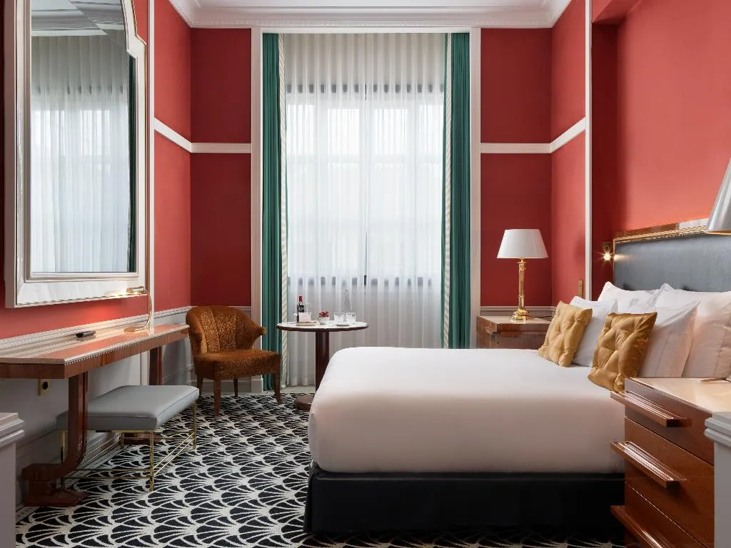 SUITE DELUXE SUPERIOR Room, The One Monumental Palace, Porto