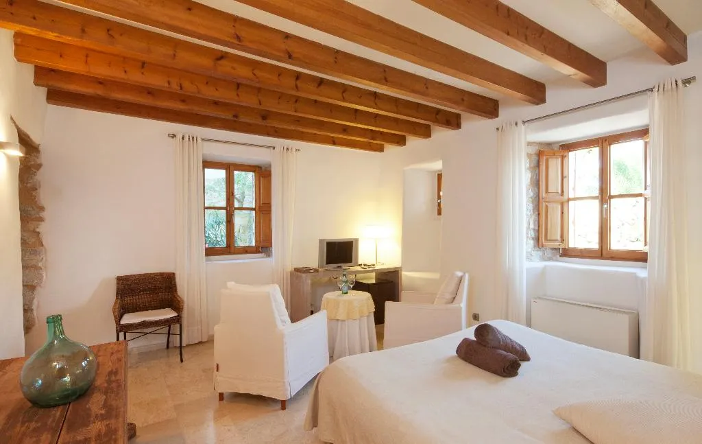 Double or Twin SUPERIOR WITH TERRACE Room, Ses Cases de Fetget, Majorca