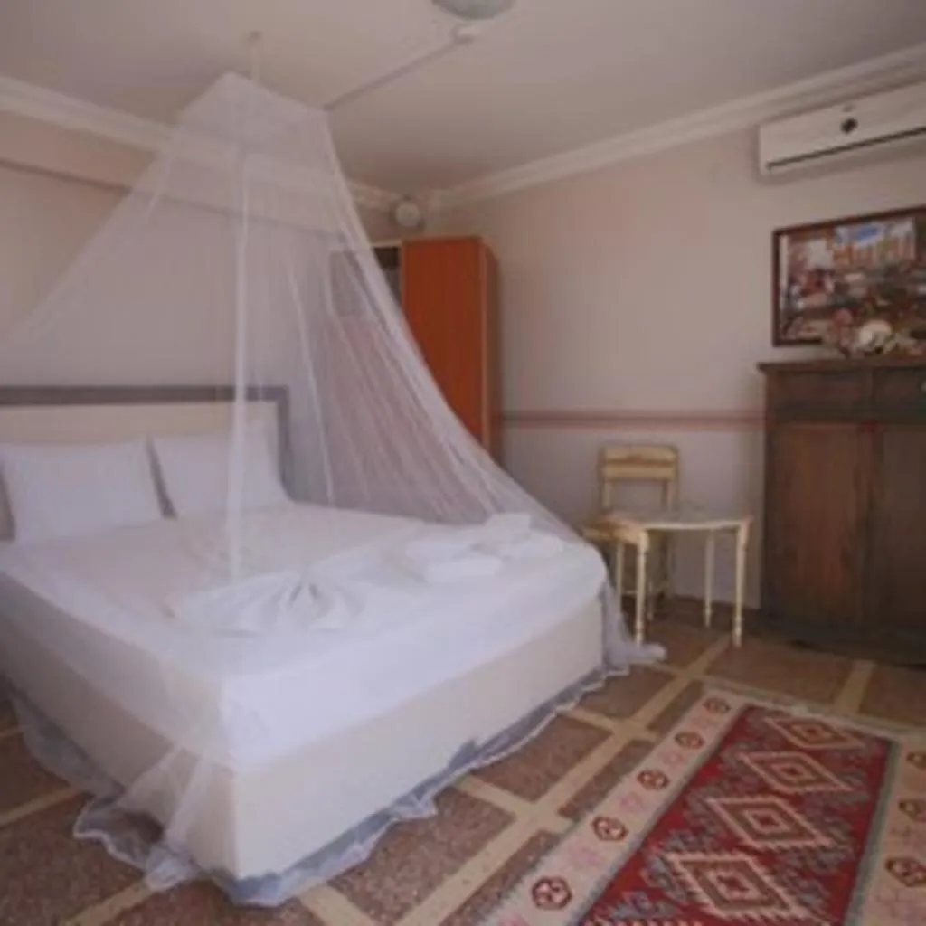 Room TWO BEDS Room, Tunc Otel, Izmir