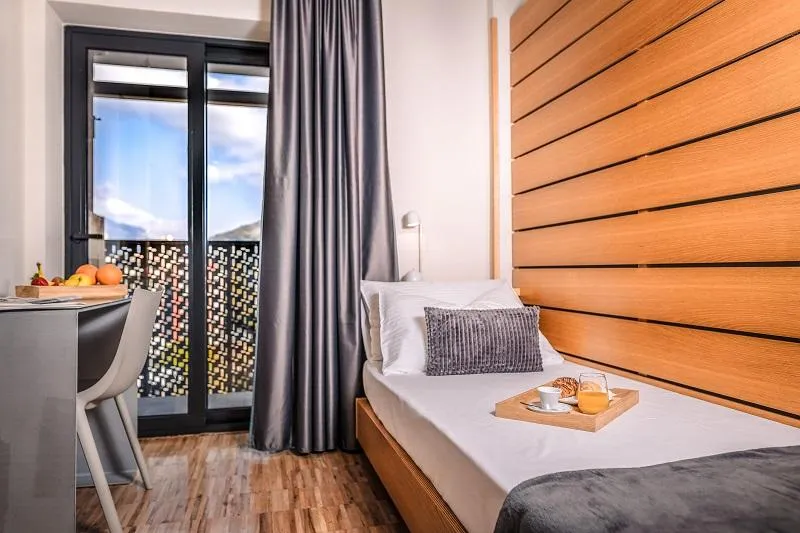 SINGLE STANDARD Room, Lake Front Hotel Mirage, Milan