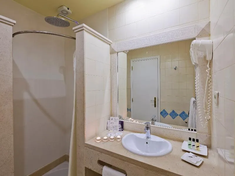 STUDIO CLASSIC Room, Costa d'Oiro Ambiance Village, Algarve