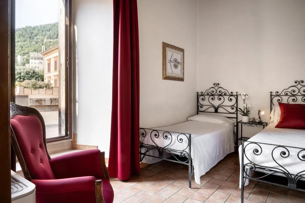 TRIPLE STANDARD Room, Hotel San Marco, Umbria