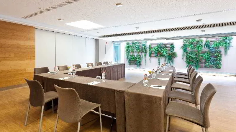 Conferences, Condes De Barcelona, Barcelona
