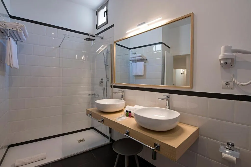 Room, B&B Apartamentos Madrid Centro Fuencarral 46, Madrid
