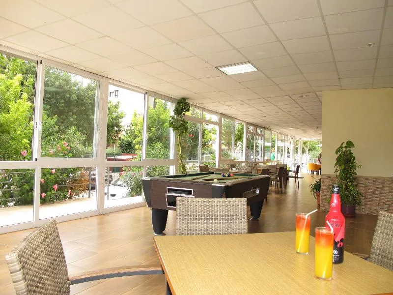 Sports and Entertainment, Vistamar Apartamentos, Costa Blanca