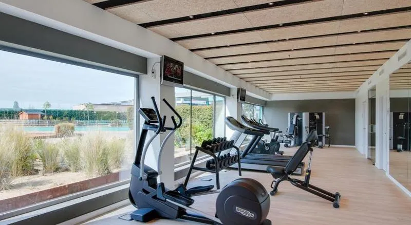 Sports and Entertainment, BAH Barcelona Airport Hotel, Barcelona