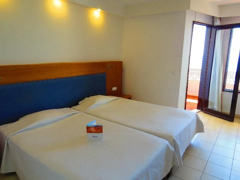 Room, Alfamar Beach & Sport Resort, Algarve