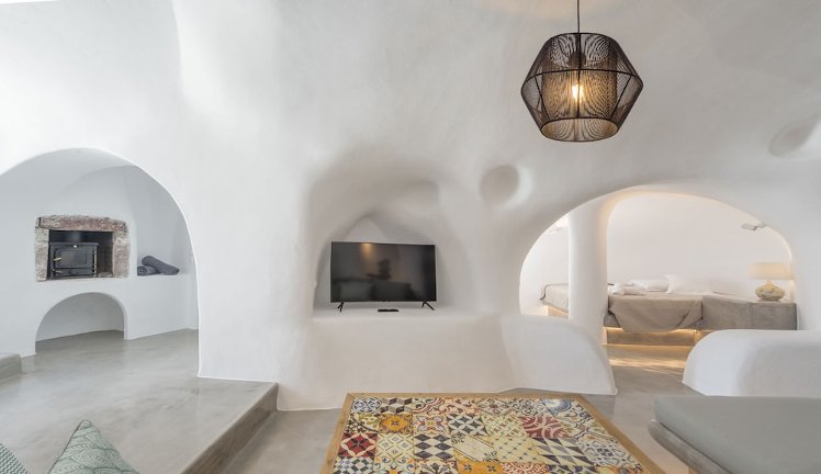 Aqua Serenity Santorini Luxury Suites, Santorini