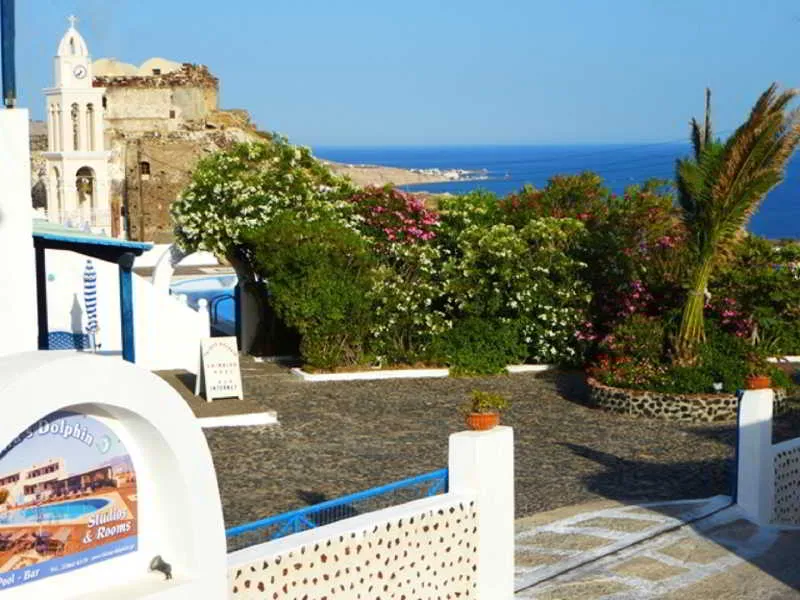 General view, Thira's Dolphin, Santorini