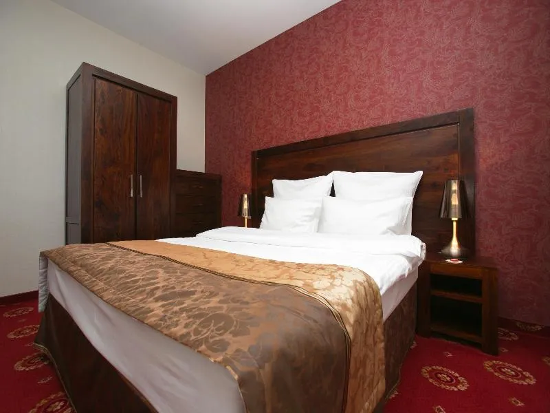 SINGLE STANDARD Room, Columbus, Krakow