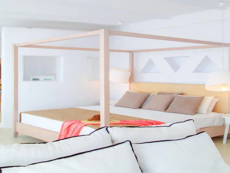 SUITE SEA VIEW Room, Notos Therme & Spa By Mr and Mrs White, Santorini