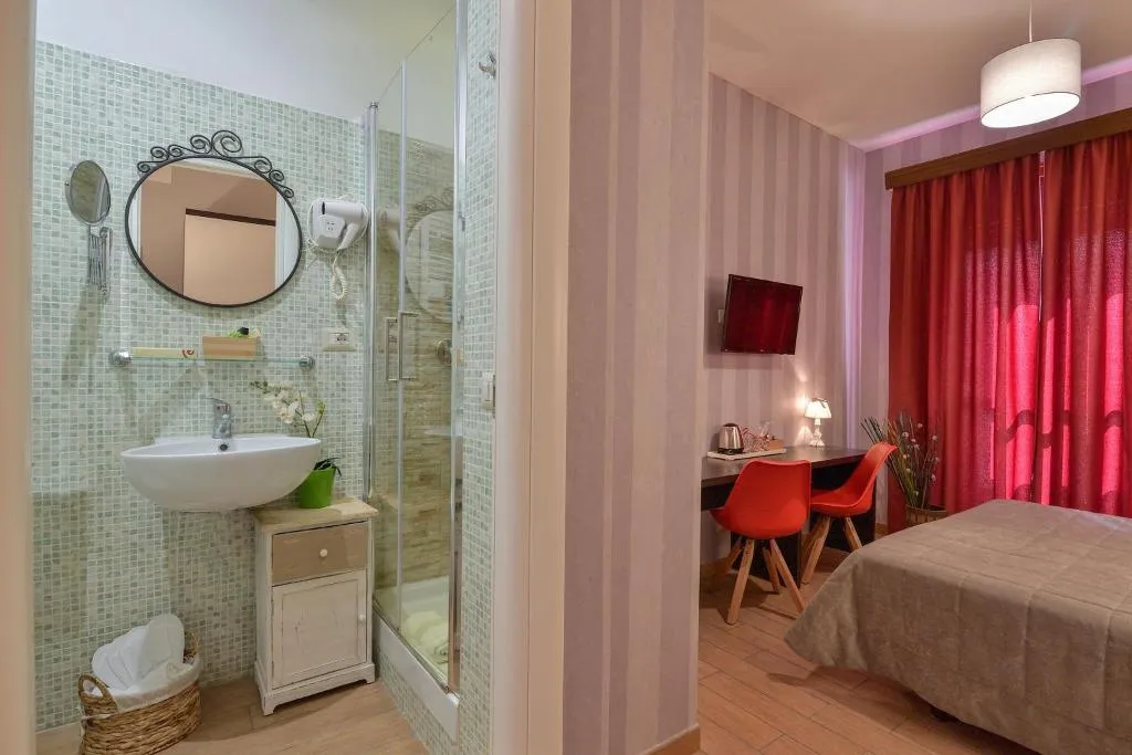 Double or Twin STANDARD Room, Santamaggiore, Rome