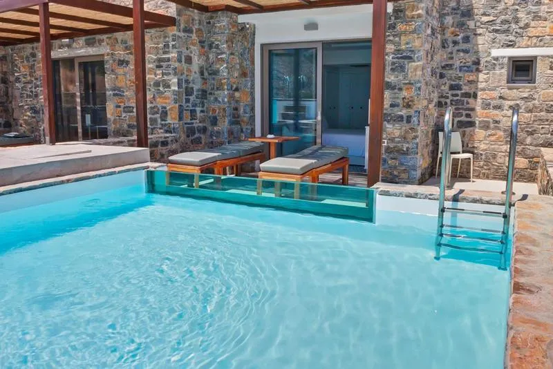 JUNIOR SUITE DELUXE WITH PRIVATE POOL Room, Royal Marmin Bay Boutique & Art Hotel, Crete