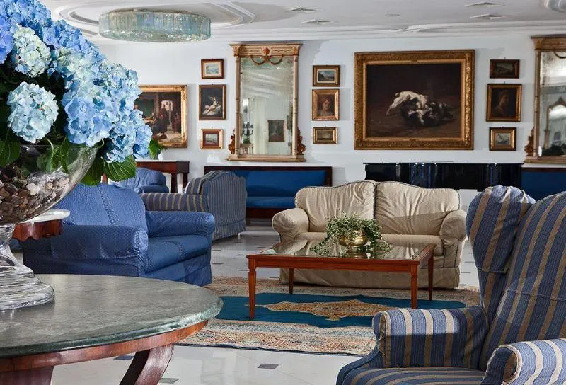 Lobby, Grand Hotel Riviera, Naples