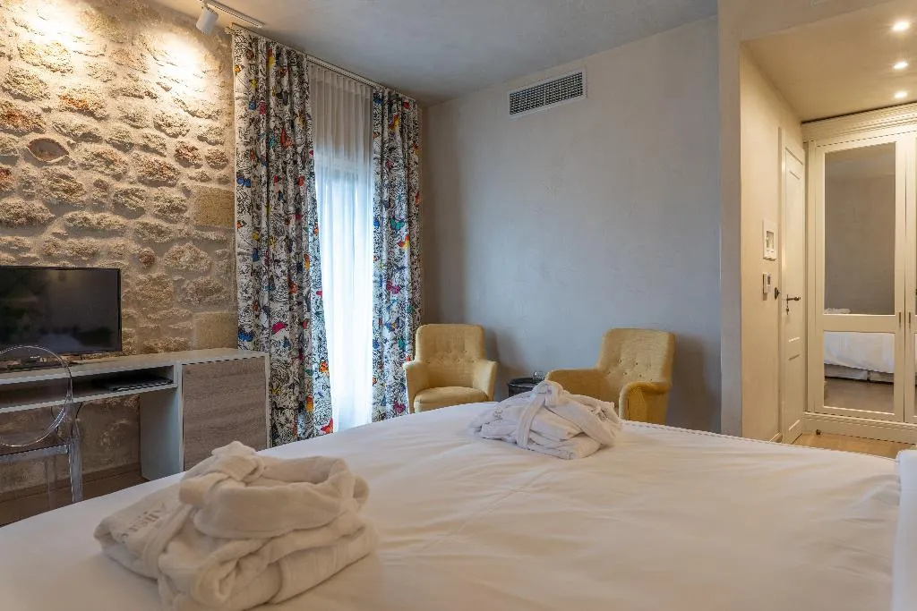 DOUBLE DELUXE Room, Alistos Hotel, Athens