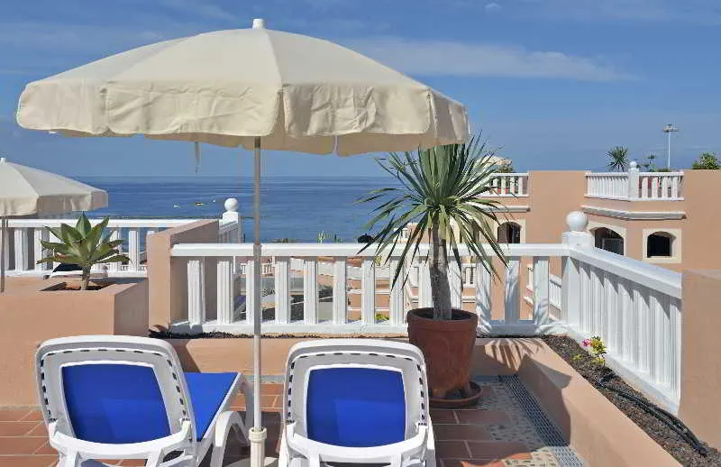 Terrace, Sol Sun Beach Apartamentos, Tenerife