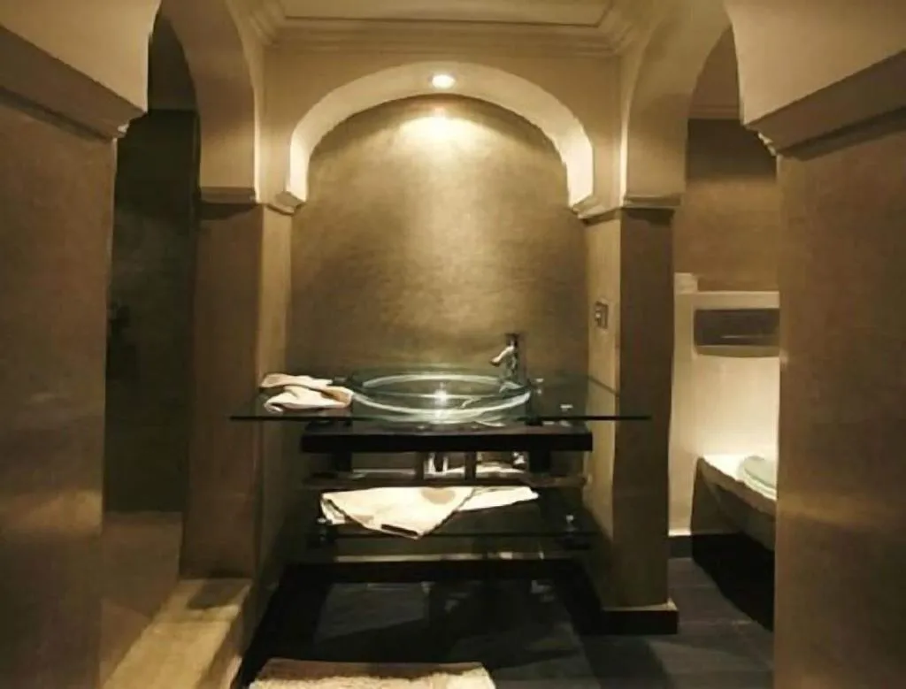 Room, Riad Carllian, Marrakech