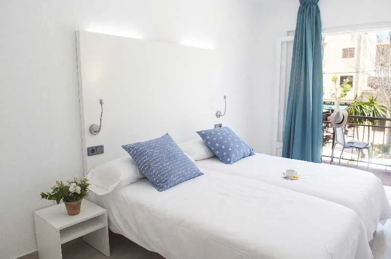 Double or Twin WITH BALCONY Room, Louty Golea, Majorca