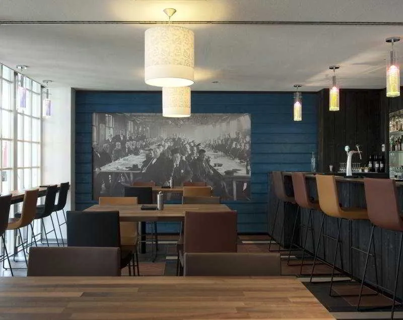 Bar, Inntel Hotels Amsterdam-Zaandam, Amsterdam