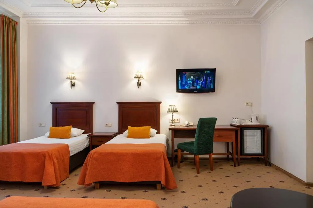 QUADRUPLE STANDARD Room, Hestia Hotel Radi un Draugi, Riga