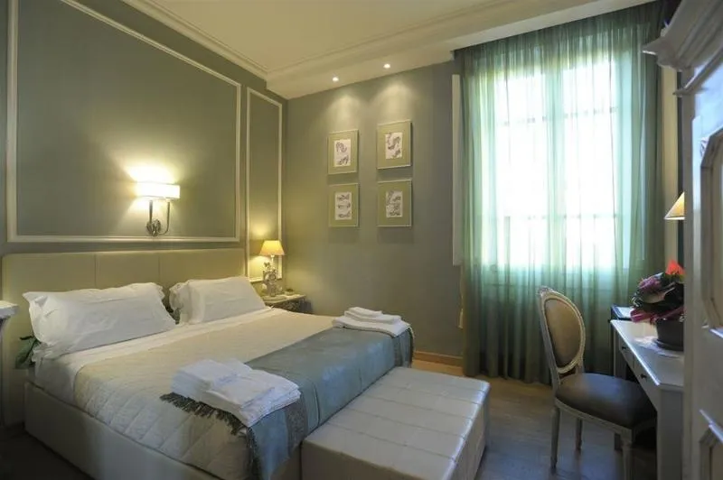 Room, B&B with a View La Dimora degli Angeli, Florence