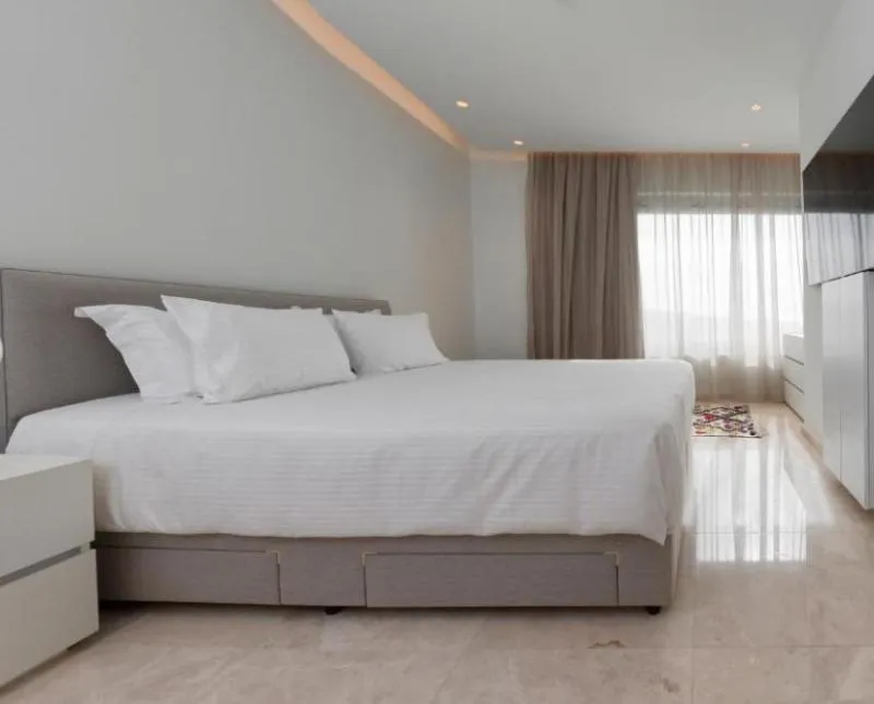 APARTMENT CAPACITY 6 THREE BEDROOM Room, The Tower at St Raphael Resort, Cyprus