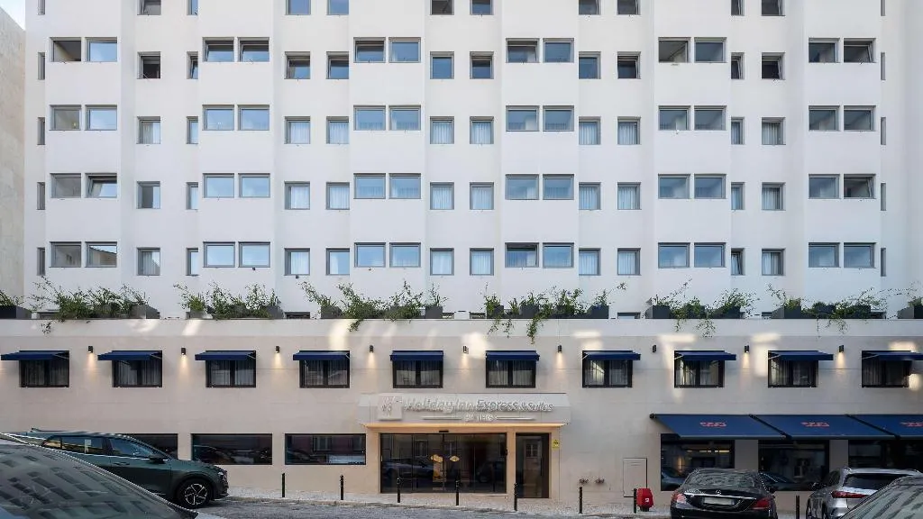 General view, Holiday Inn Express Lisbon Principe Real, by IHG, Lisbon