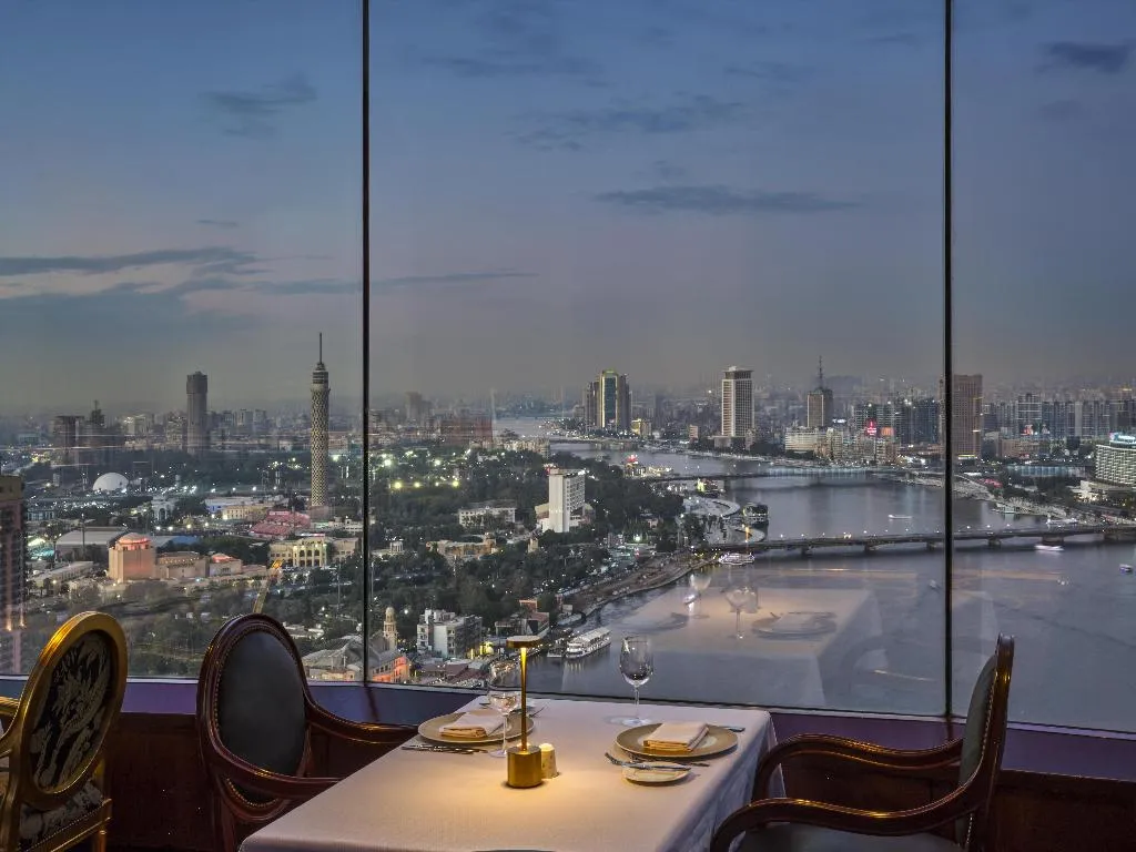 Restaurant, Hilton Cairo Grand Nile, Cairo